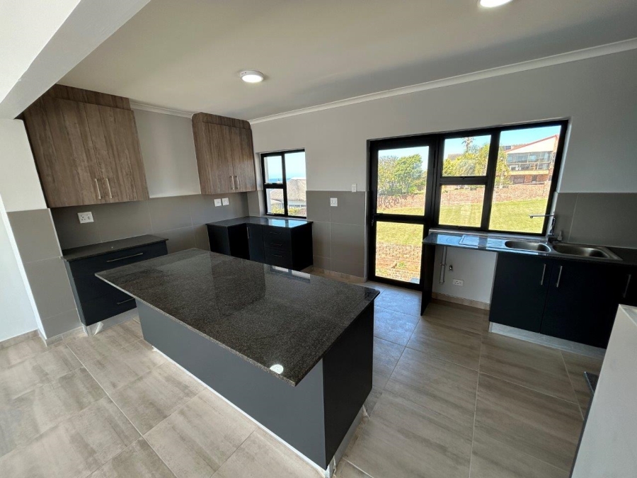 9 Bedroom Property for Sale in Jeffreys Bay Central Eastern Cape